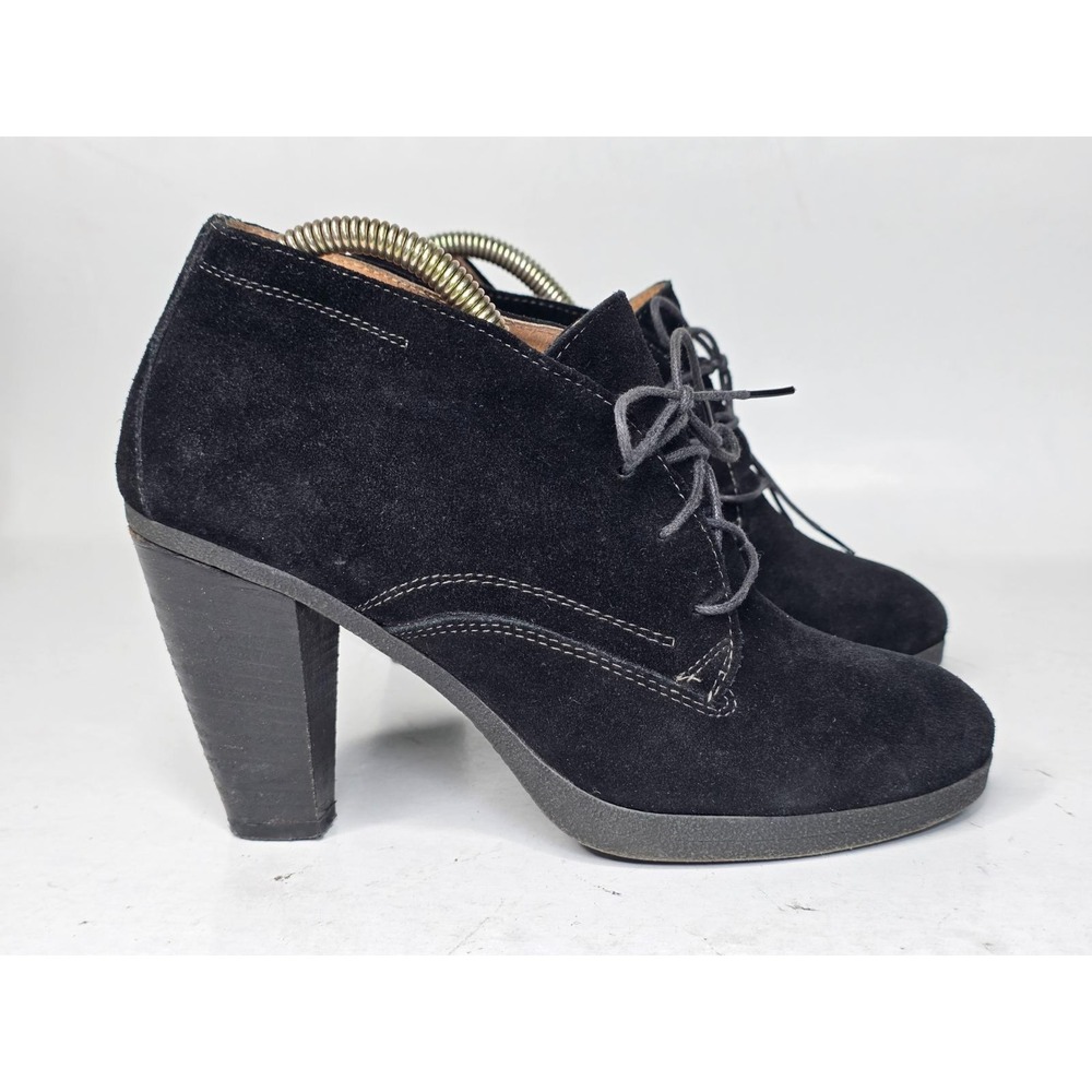 Carvela Women's Boots Size 8 - 8.5 EU 39 Black Suede Lace Up Ankle Heels